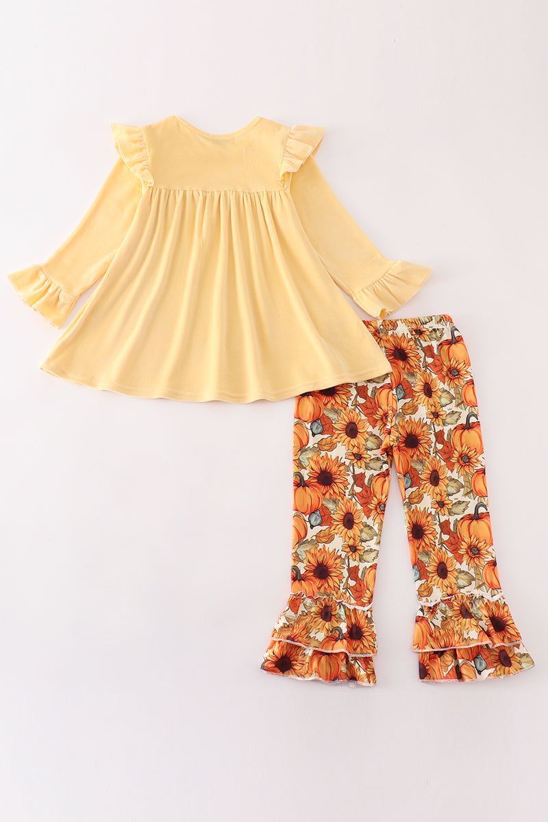Beige Velvet Pumpkin Girl Ruffle Pants et