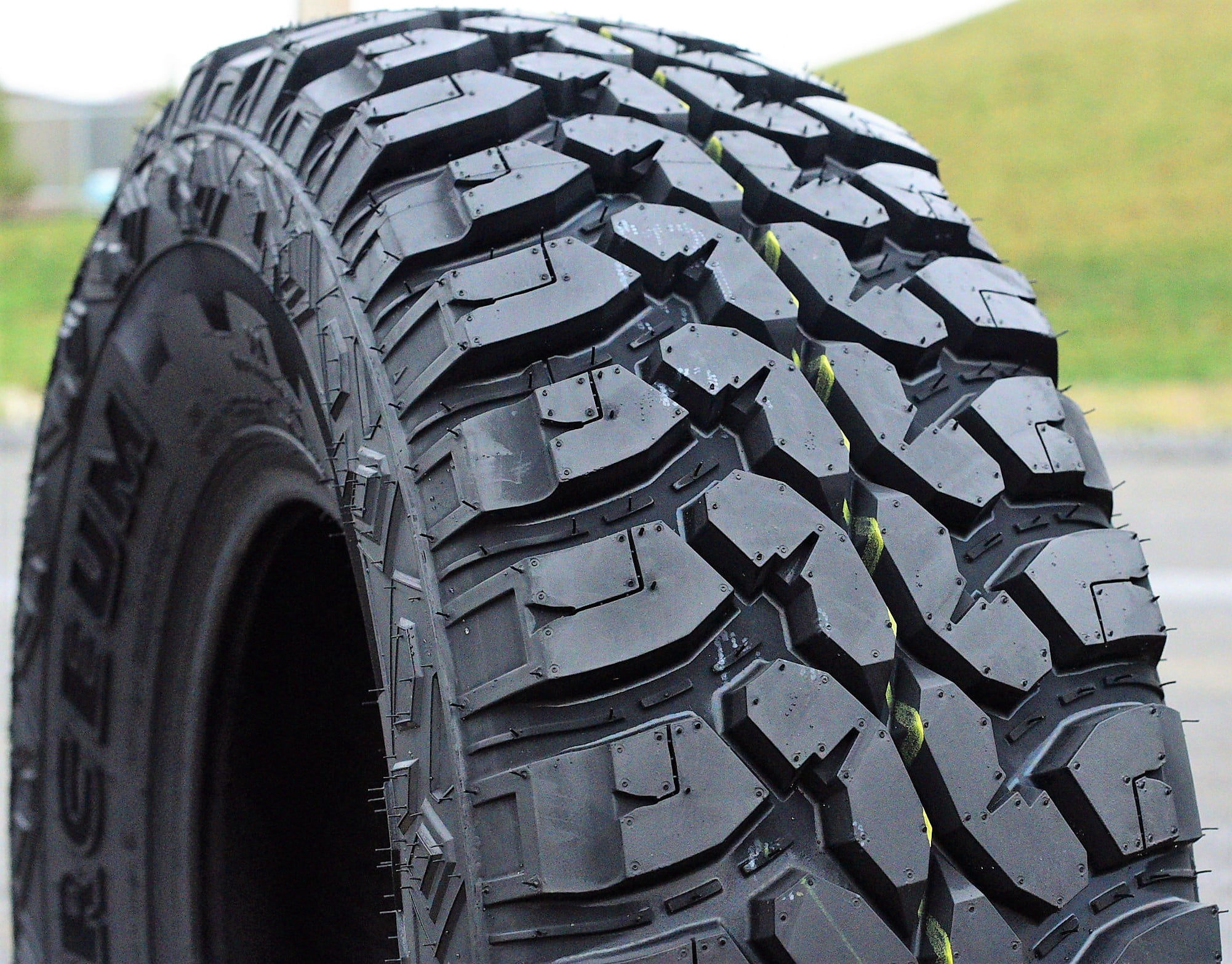 Forceum M/T 08 Plus LT265/75R16 123Q Load Range E All-Season Tire