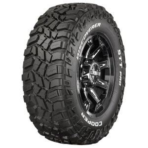 Cooper Discoverer STT Pro LT275/65R18 123Q All-Season Tire