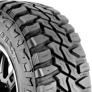 Mastercraft Courser MXT LT295/70R17 121Q Load Range E All-Season Tire