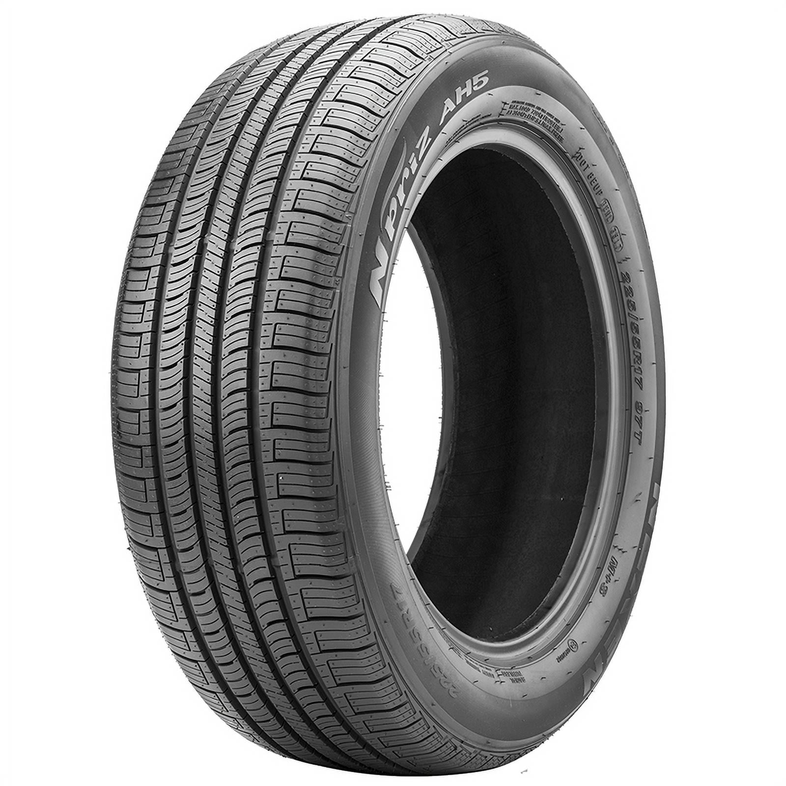 Nexen N'Priz AH5 215/70R14 96T All-Season Tire