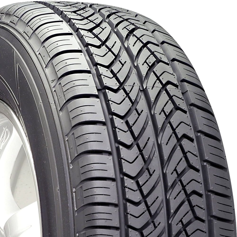 Yokohama Avid S33B 225/65R17 102T All-Season Tire