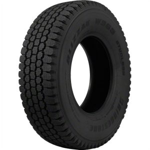 Bridgestone Blizzak W965 LT265/70R17 121/118Q Load Range E Winter Tire