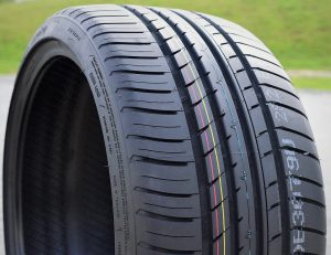 Cosmo MM 275/30ZR19 96Y XL All-Season Tire