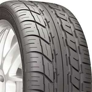 Dunlop SP Sport 7010 A/S DSST 285/35R20 100W Tire
