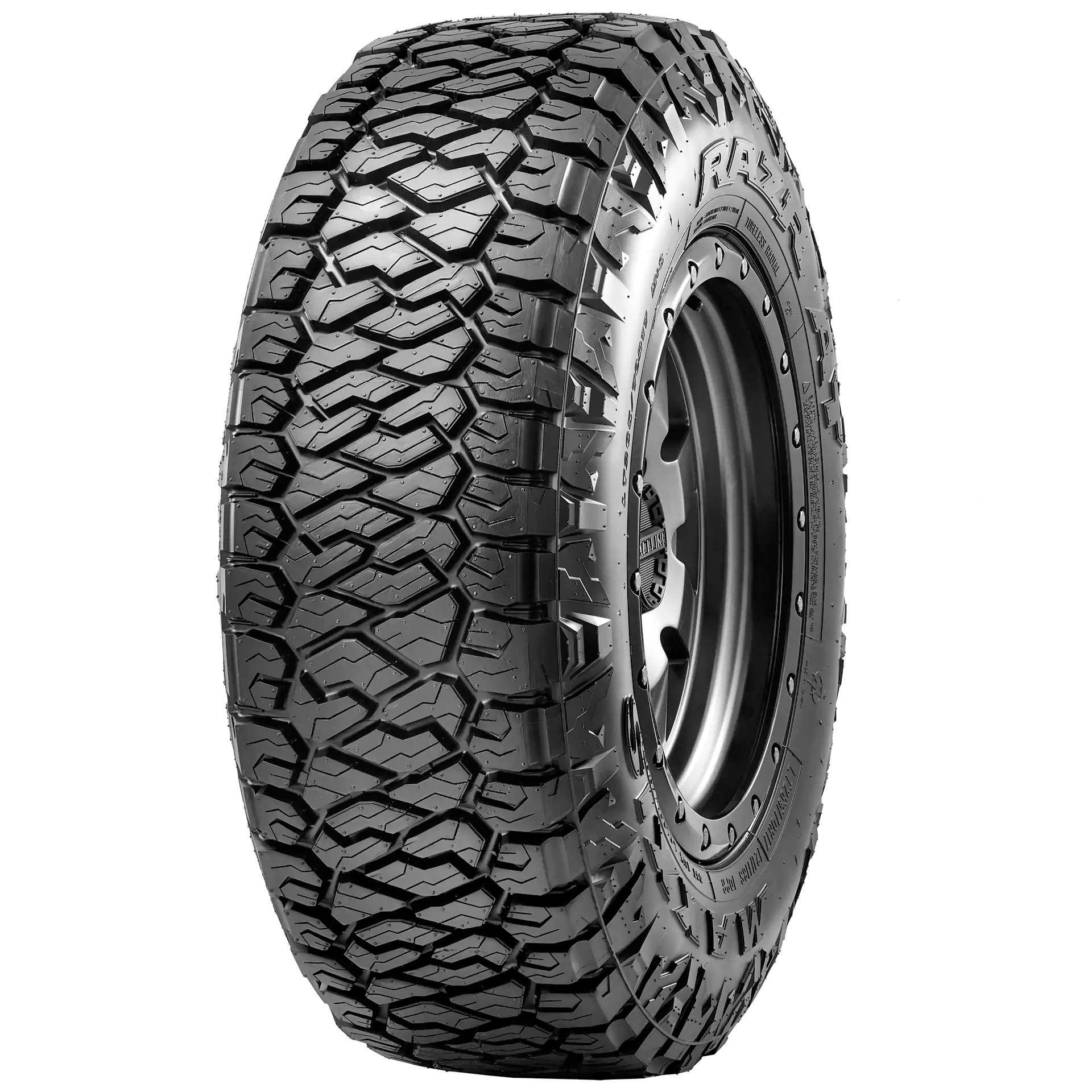 Maxxis Razr AT 265/60R18 110T All-Season Tire