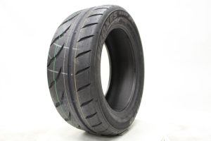Toyo Proxes R888R 235/35R19 91Y XL Tire
